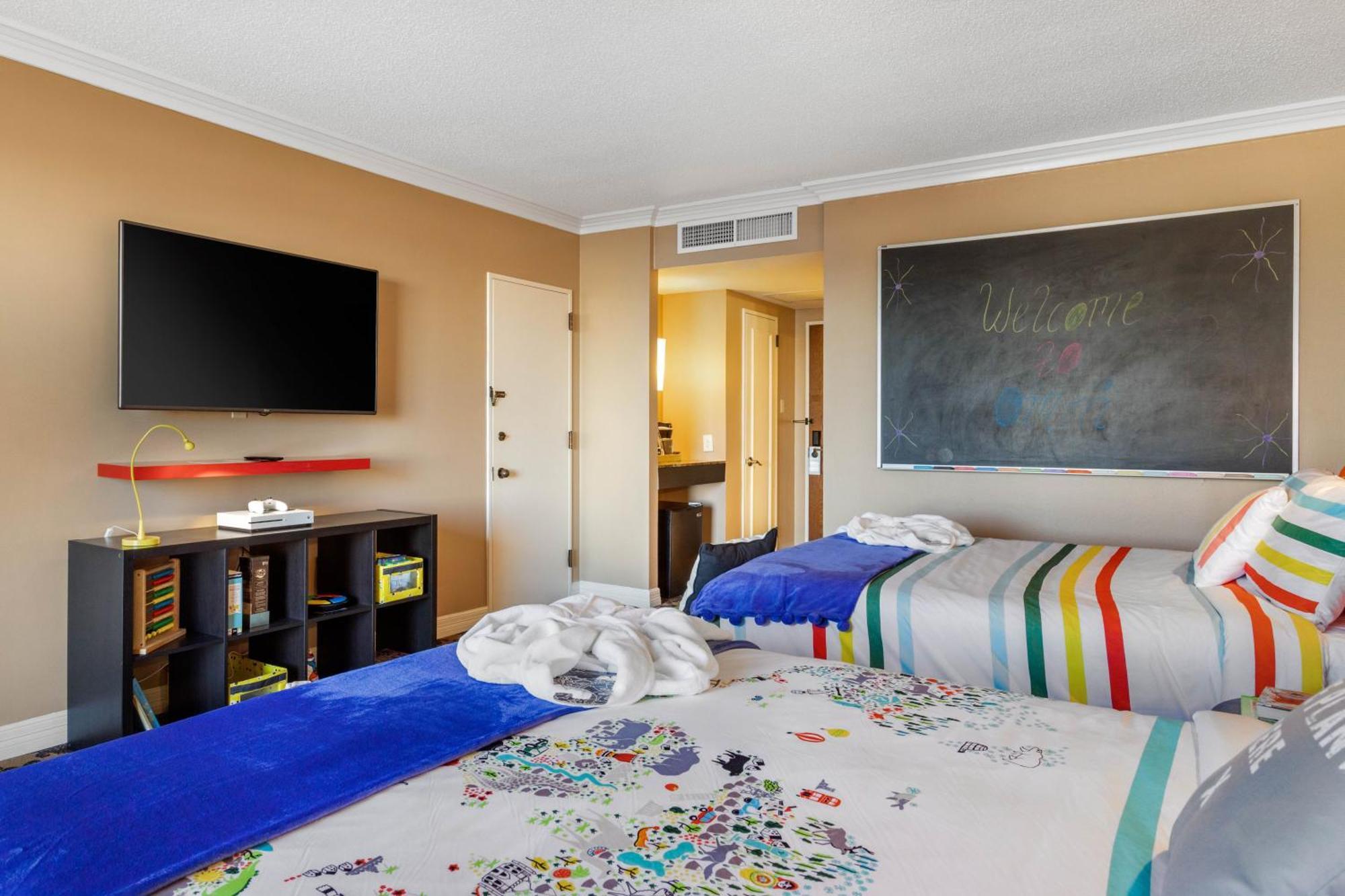 Kids Sensory Suite Child Room 2 Queen Beds Component